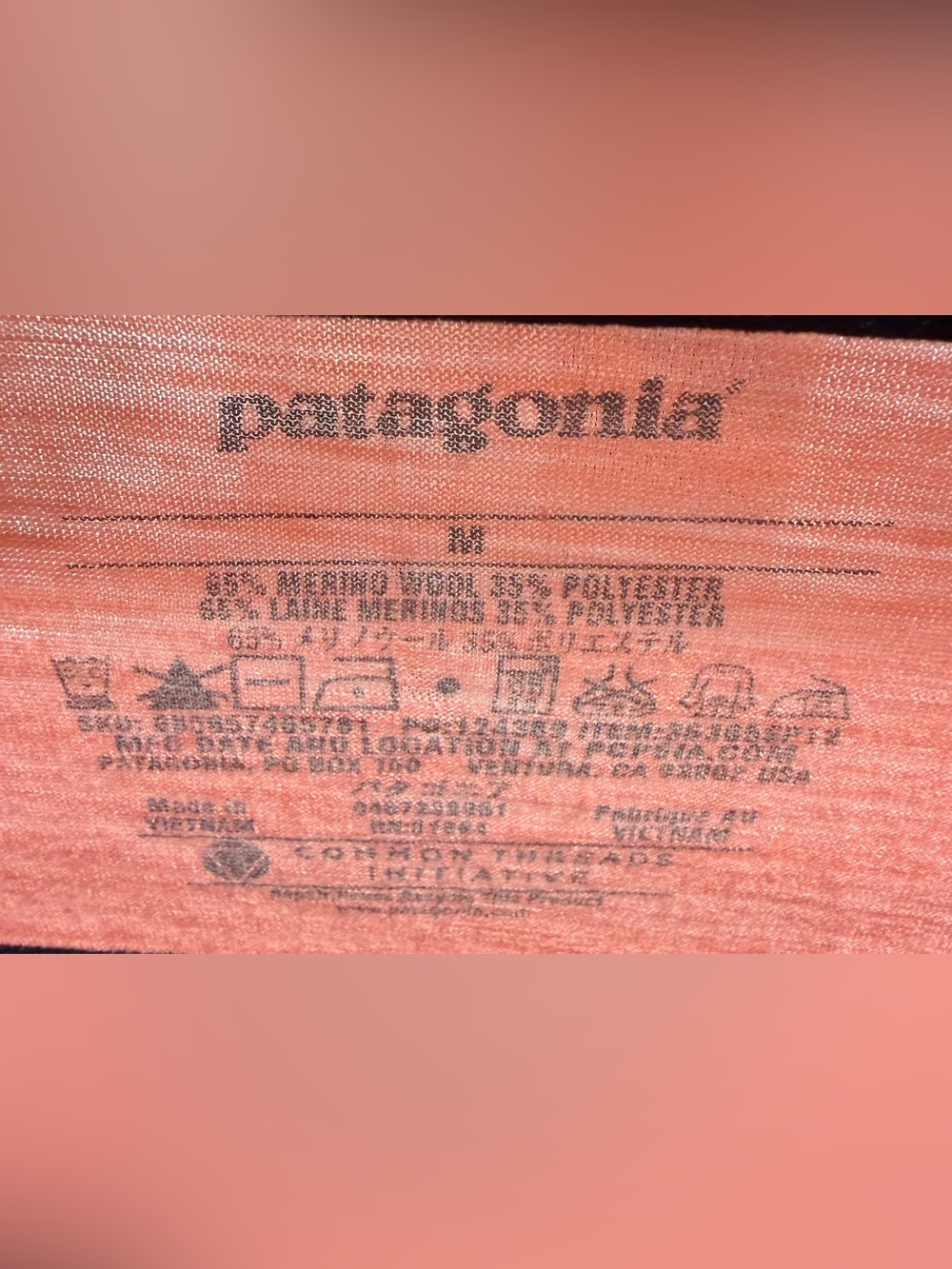 Patagonia Women’s Coral Pink Long Sleeve Lightweight Performance Shirt Medium - Picture 8 of 8